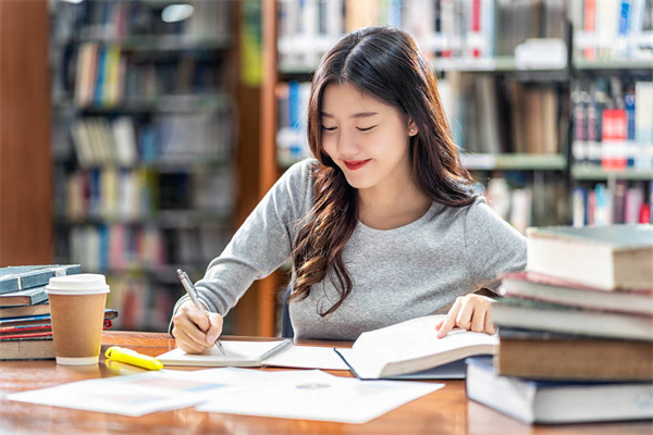 河北農(nóng)業(yè)大學(xué)現(xiàn)代科技學(xué)院是985還是211