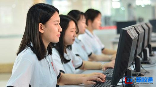 成都五月花學(xué)校熱門(mén)專(zhuān)業(yè)定制班招生