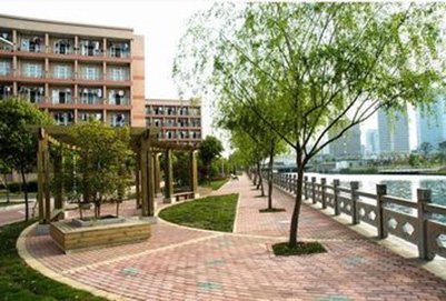 重慶醫(yī)藥高等?？茖W(xué)校校園