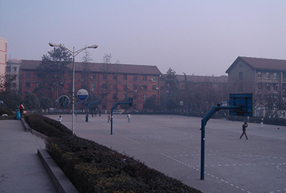 選擇重慶醫(yī)藥經(jīng)貿(mào)衛(wèi)生學(xué)校護(hù)理專業(yè)如何？