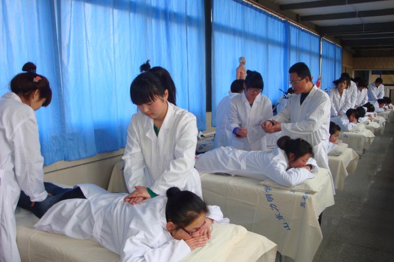 山東哪所學(xué)校有中醫(yī)學(xué)專業(yè)？