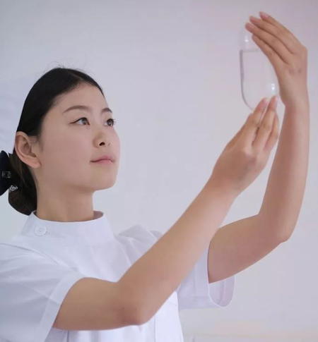  重慶市護士學校2020年護理專業(yè)有哪些招生條件呢?