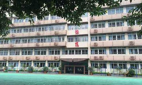 重慶市渝中區(qū)職業(yè)教育中心2020年招生簡(jiǎn)章