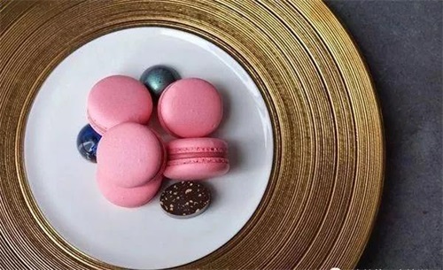 煙臺波絲蒂學(xué)校法式甜品班了解一下！