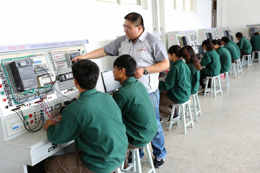 煙臺港灣學校港口電動機械駕駛與維修怎么樣？教學質量好嗎？