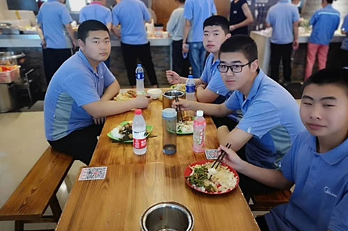 德州交通職業(yè)中等專業(yè)學校合作企業(yè)合肥美的向學校捐贈口罩