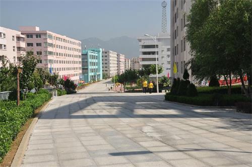 青島恒星科技學院校園建設怎么樣？