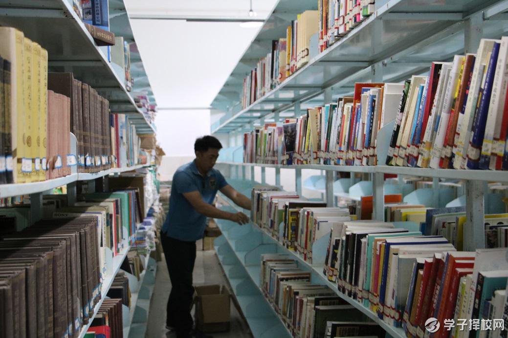 讀書正當(dāng)時，清渠活水來——中央檔案館國家檔案局捐贈圖書正式開放
