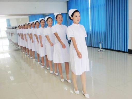 衛(wèi)校五年中職阿壩州衛(wèi)生學(xué)校招生信息及招生計