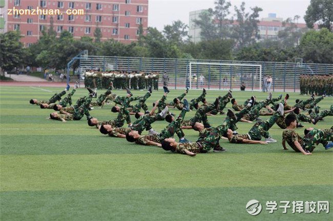  成都鐵路工程學(xué)校環(huán)境好不好？