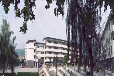 阿壩州中等職業(yè)技術(shù)學(xué)校衛(wèi)校學(xué)什么專(zhuān)業(yè)