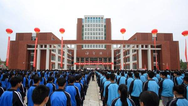 無人機駕駛員是一個什么樣職業(yè)？在聊城哪里能學(xué)校無人機？