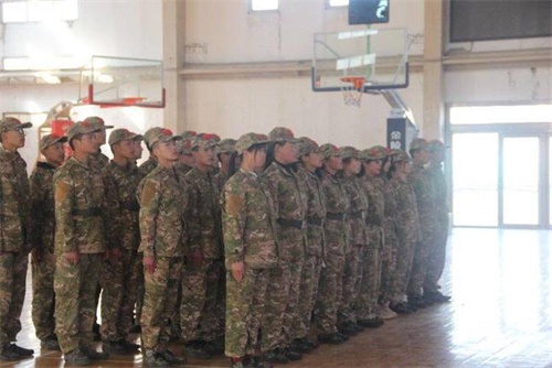 世界上沒有好的教育，只有適合的教育-------軍校職教中心（學(xué)院）